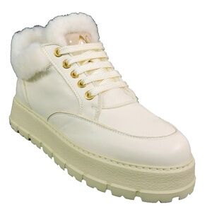 ALBERTO CICCIOLI 🇮🇹 WOMEN'S OFF WHITE SOFT  LEATHER WINTER LAMB FUR BOOTIE